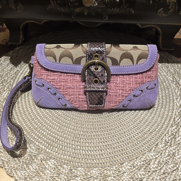 Coach Pink and Purple Women's Clutch - Picture 8 of 11